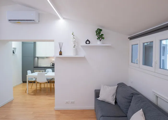 Appartement House241 Bocconi Milaan