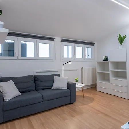 Apartment House241 Bocconi